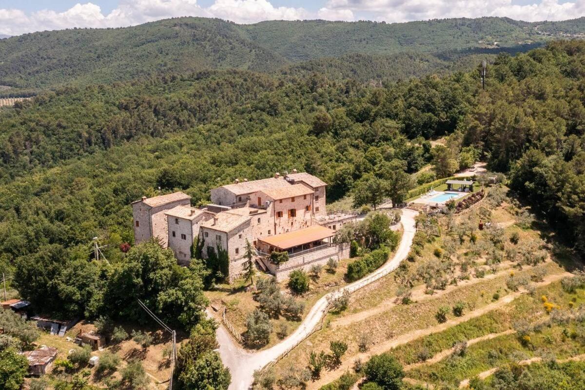 Il Castello Di Perchia Aparthotel Crocemaroggia Luaran gambar