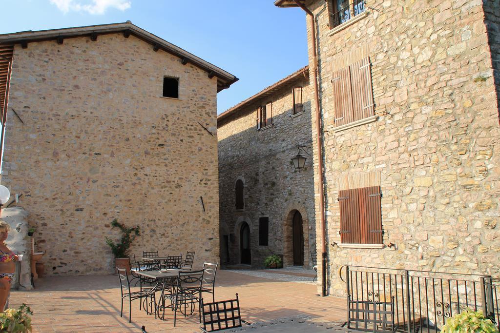 Il Castello Di Perchia Aparthotel Crocemaroggia Luaran gambar