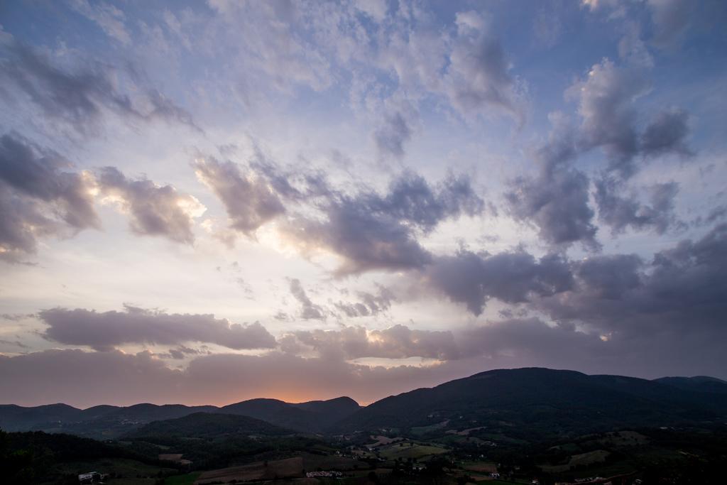 Il Castello Di Perchia Aparthotel Crocemaroggia Luaran gambar