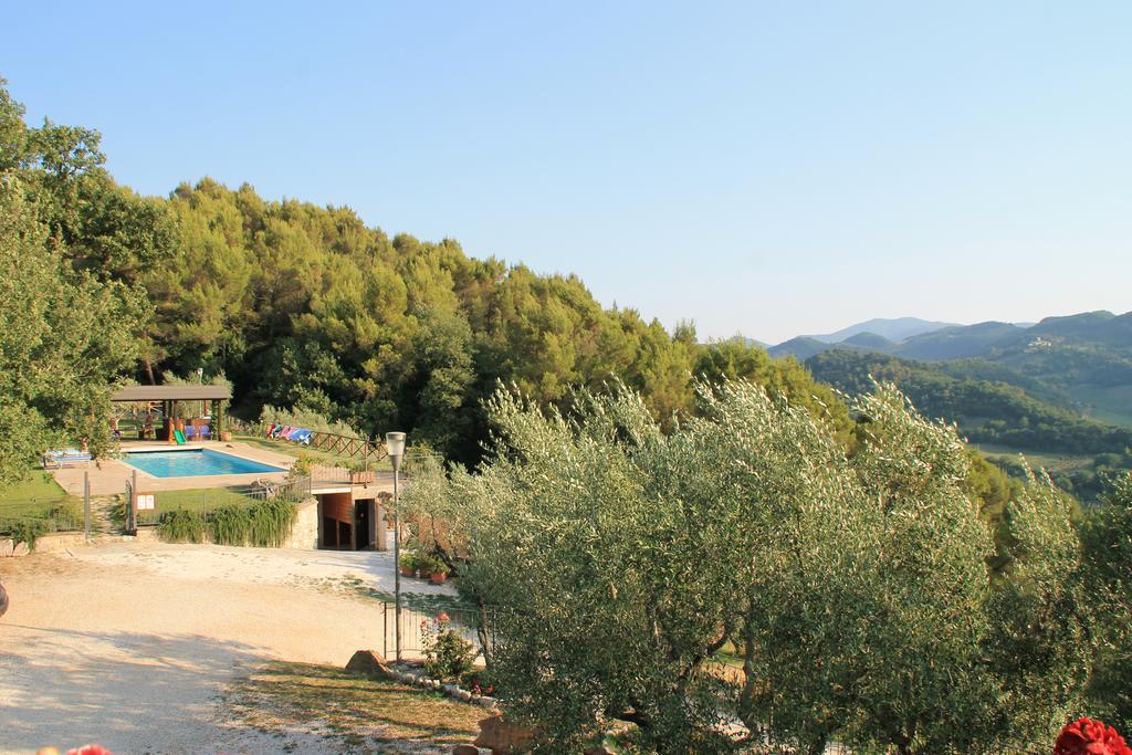 Il Castello Di Perchia Aparthotel Crocemaroggia Luaran gambar