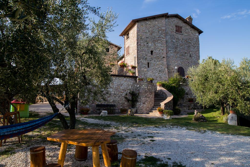 Il Castello Di Perchia Aparthotel Crocemaroggia Luaran gambar